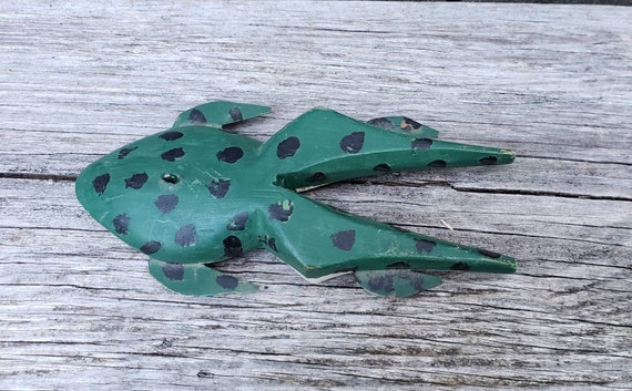 Buy Vintage Ice Fishing Wooden Carved Frog Decoy Online in India