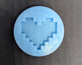 3D Printed 8-Bit Pixel Heart Mold