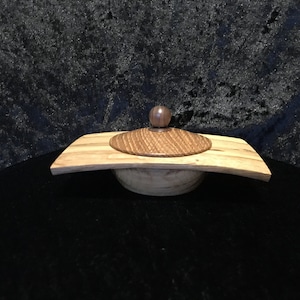 WInged Lidded Box
