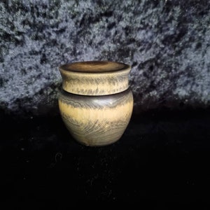 Lidded Box with Threaded lid