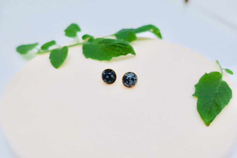 Cabochon Earrings 14k gold 8mm Jade Stud Earrings Gemstone Studs Handmade Earrings Minimalist Earrings Gift for her Snowflake (black)