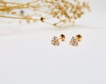 Stud earrings - Stud gold earrings - Dainty gold earrings - Tiny gold earrings - 14k stud earrings - Hypoallergenic 14k Gold Stud Earrings