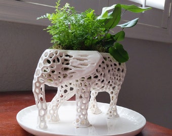 Large Elephant Planter Kokedama, Elephant Statue, Succulent Planter, Self-Watering Planter, Terrarium Planter