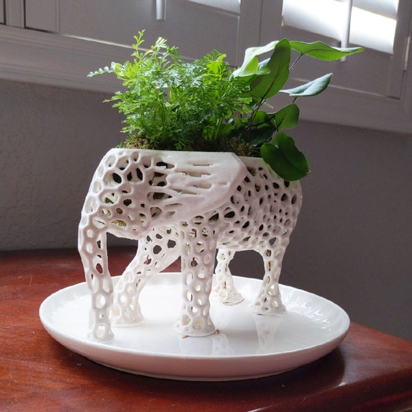 Large Elephant Planter Kokedama, Elephant Statue, Succulent Planter, Self-Watering Planter, Terrarium Planter