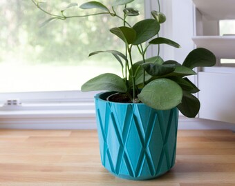 Geometric Cachepot for Houseplants - Modern Minimalist Diamond Pot, Hygge Home Decor, 3D Printed Planter, Decorative Pot, Cache Pot