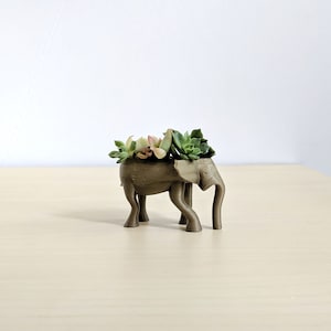 Tiny Elephant Animal Planter for Mini Succulents Cuttings, Cute Animal Pot, Mini Animal Planter, Small Planter, Mini Succulent Planter