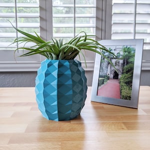 READY TO SHIP Turquoise Mega Pineapple Pot, Geometric Air Plant Holder, Air Pineapple, Air Plant Container, Large Air Plant Holder