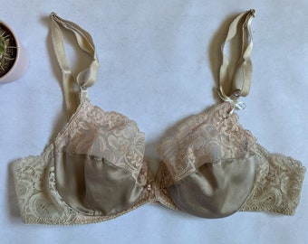Vtg Oscar de la Renta Lingerie bra 90s 34B, lace bra silver gray cream unlined semi sheer silky neutral adjustable straps underwire sexy