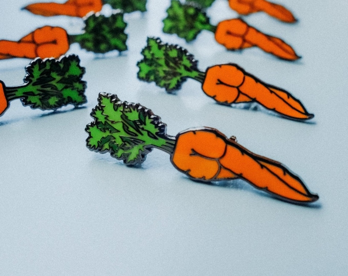 Carrot Booty Enamel Pin, funny gift for friends, gardening flair, cool hard enamel pin, black nickel finish, vegetables, spring silly cheeky