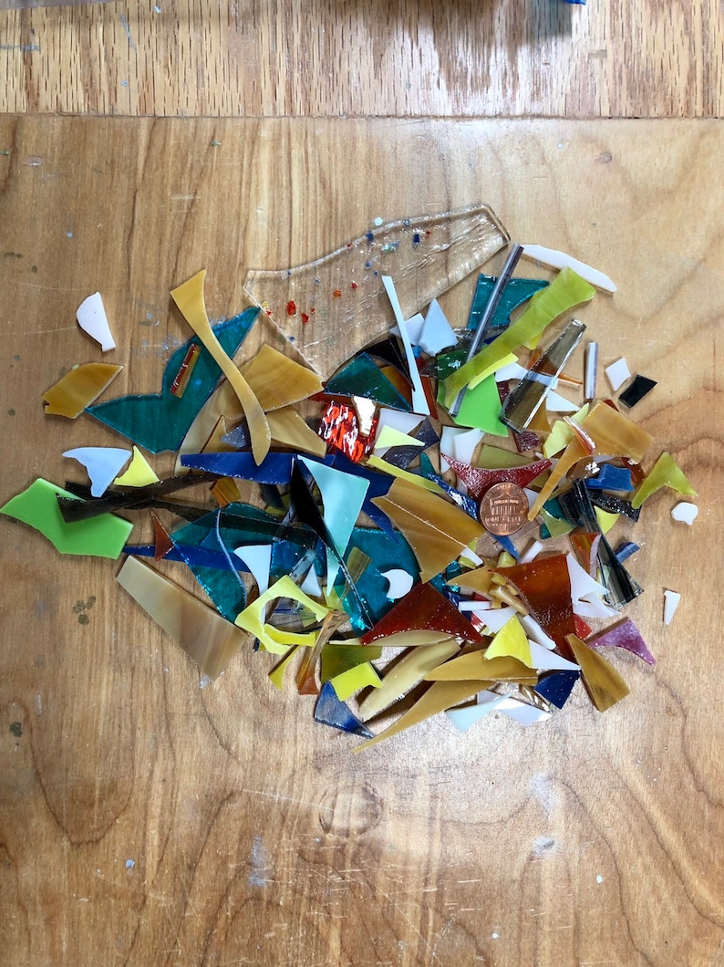1/2 lb Stained Glass Pieces and Shards: Colorful Mosaic Pieces for Crafts & DIY Art multi colored