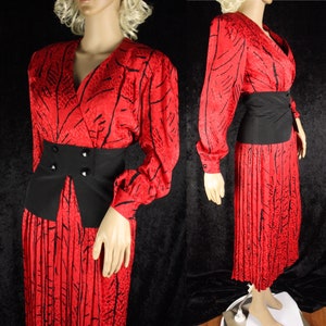 Vintage 80s Rauol Blanco * 100% SILK * Dress Red and Black Satin Jacquard * Skirt and Top * Fitted Waist