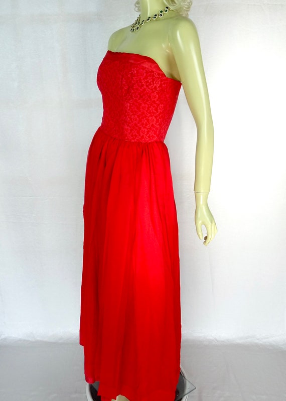 Vintage 1950s * Coral Red Dress with Matching Lac… - image 3