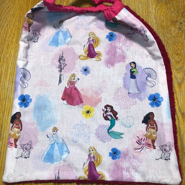 Bavoir élastique cantine princesses Disney