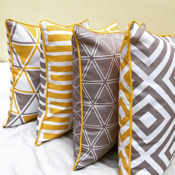 Yellow and grey cushions Outlet