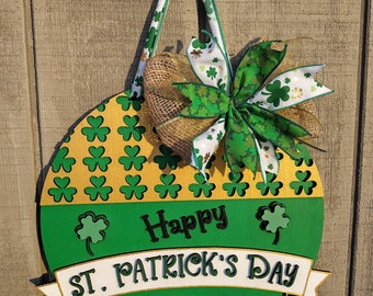 Happy St. Patrick's Day Door Hanger, Happy St. Patrick's Day Sign, Happy St. Patrick's Day Decor, Door Hanger, Front Door Decor