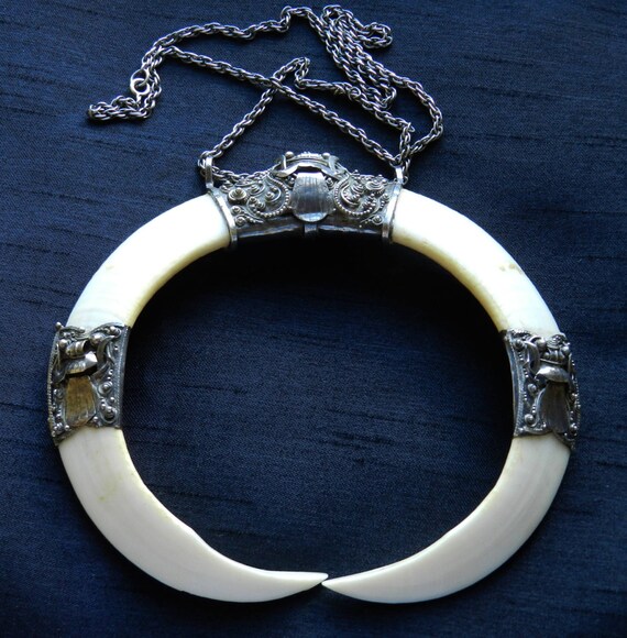 Genuine Vintage Necklace - 1970s - With Original C