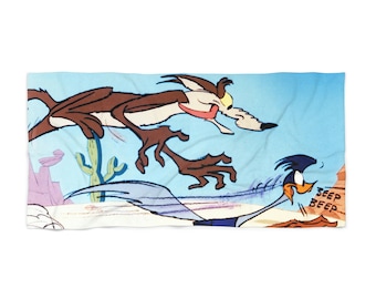 Toalla de playa con el Correcaminos y el Coyote