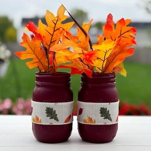 Fall Mason Jars / Fall Leaves / Fall Décor / Fall Centerpiece / Thanksgiving Décor / Rustic Fall Décor / Painted Mason Jars / Kitchen Décor