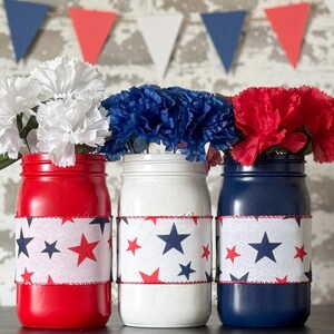 Red, White & Blue Mason Jars, 4th of July Centerpiece, Seasonal Decor, American Flag Home Decor, Painted Mason Jars, Patriotic Table Decor