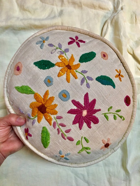 Wool Crewel Embroidered Pillow Vintage Crewel Flowers Etsy