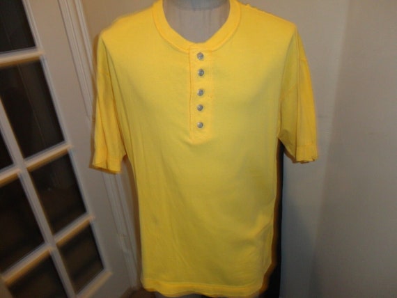 Vtg Yellow Ferruche Casual Basics 5 Button Cotton… - image 2