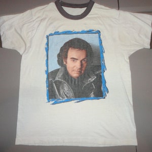 Vtg 80&#39;s Cream 50-50 RINGER Neil Diamond ON TOUR Concert Tshirt Fits Adult M