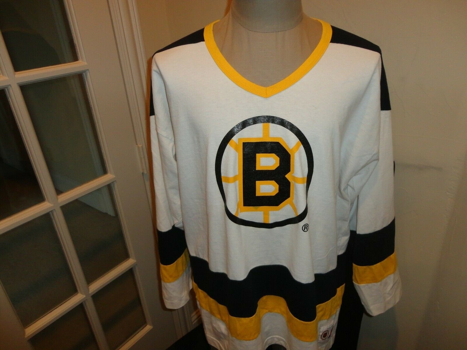 Mail Call: Old school Bruins Jersey came in today! : r/BostonBruins