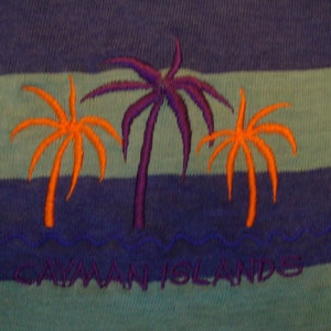 Vintage 80&#39;s Cayman Islands Tourist Souvenir Striped T Shirt Size M