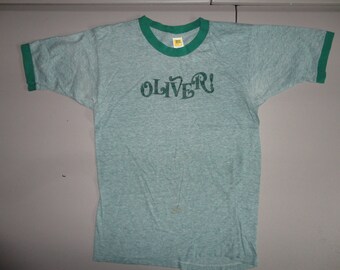 Vtg 1980's Velva Sheen RINGER Oliver Oliver! Musical Movie T shirt Fits Sz S USA