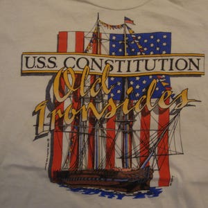 Vtg 80&#39;s U.S.S Constitution Old Ironsides White T Shirt Size M