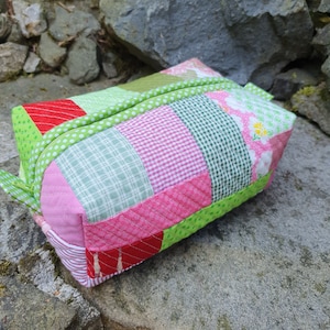 Borsa piccola in tessuto, verde rosa, patchwork