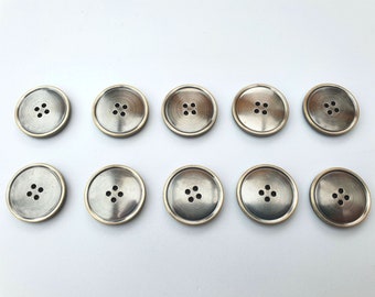 6 metal buttons, brushed titanium, 22 or 28 mm diameter