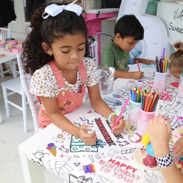 Christmas Coloring Tablecloth – Creative Crayons Workshop