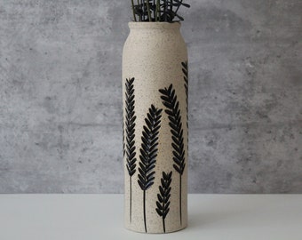 Handmade Ceramic Tall Vase,  Speckled Flower vase, White modern pottery, Wheat Rustic Vase, Minimalistic, Neutral Colors, Table Decor