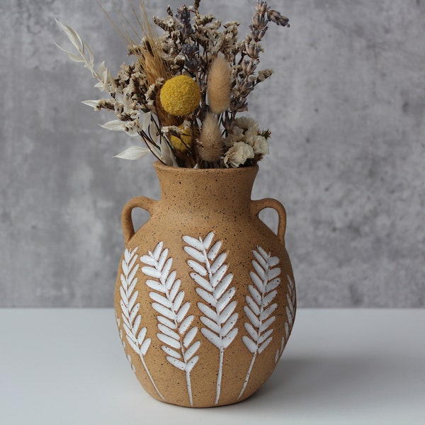 Brown and White Ceramic  Flower Bud vase, Handmade Wheat Rustic Vase, Small Vase for Mothers Day Gift