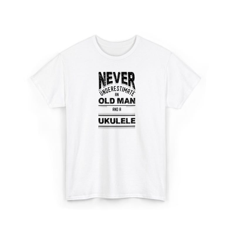 Funny Ukulele Player Tee: Old Man Humor, Soft Cotton Shirt Bild 2