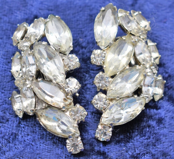 Clear Rhinestone Vintage Earrings- Old Hollywood … - image 2