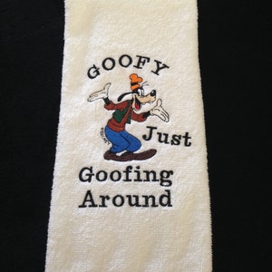 Personalized Disney&#39;s Goofy Hand Towels - Personalized - Gift Giving