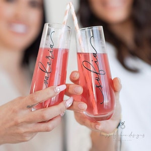 Bridesmaid champagne flutes personalized champagne glasses stemless champagne flutes for bridal party gifts for bridesmaid proposal idea image 3