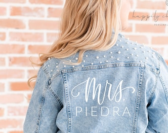 mrs Bride jean jacket - personalized custom denim jacket - pearl jean jacket future mrs gift- engagement gift- bridal shower bachelorette