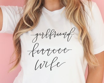 chemise de femme fiancée petite amie- chemise de fiançailles barrée pour la mariée à être- chemise de mariage- chemise débardeur fiancé- fiancée af future mme