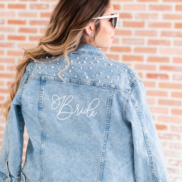 Veste en jean de mariée - veste en denim personnalisée personnalisée - veste en jean perle future mme cadeau- cadeau de fiançailles- mme douche nuptiale bachelorette