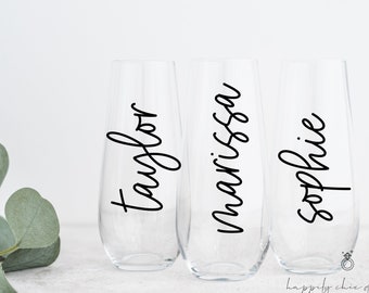 Bridesmaid champagne flutes- personalized champagne glasses- stemless champagne flutes for bridal party- gifts for bridesmaid proposal idea-