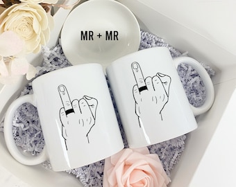 mens middle ring finger engagement gift box couple mugs mr and mr his and hers wifey and hubby wedding day gift idea engayed gay couple