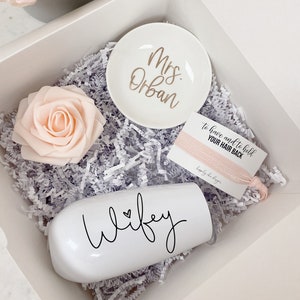 Future mrs ring dish best sale