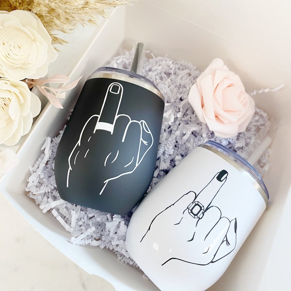 Couples ring finger gift set- wine tumbler set mr and mrs engagement gift box set- his and hers wifey and hubby wedding day gift idea-