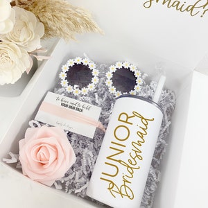 Junior bridesmaid proposal box sunglasses flower girl personalized jr bridesmaid gift idea bridal wedding party gift proposals bridesmaids