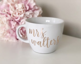 Rose gold mrs mug- personalized mrs mug- mrs mug- bride to be mug- bride gift- bridal shower gift- personalized coffee mug- custom bride mug