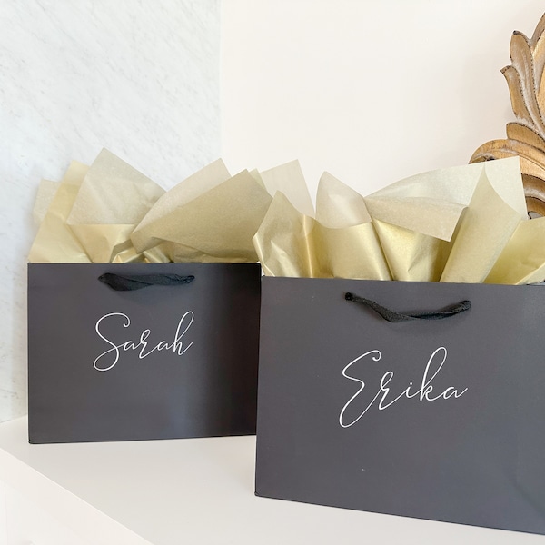 Bridesmaid gift bags- bachelorette decor gifts- black gift bags- wedding party favor gift bag- personalized black gift bags rose gold