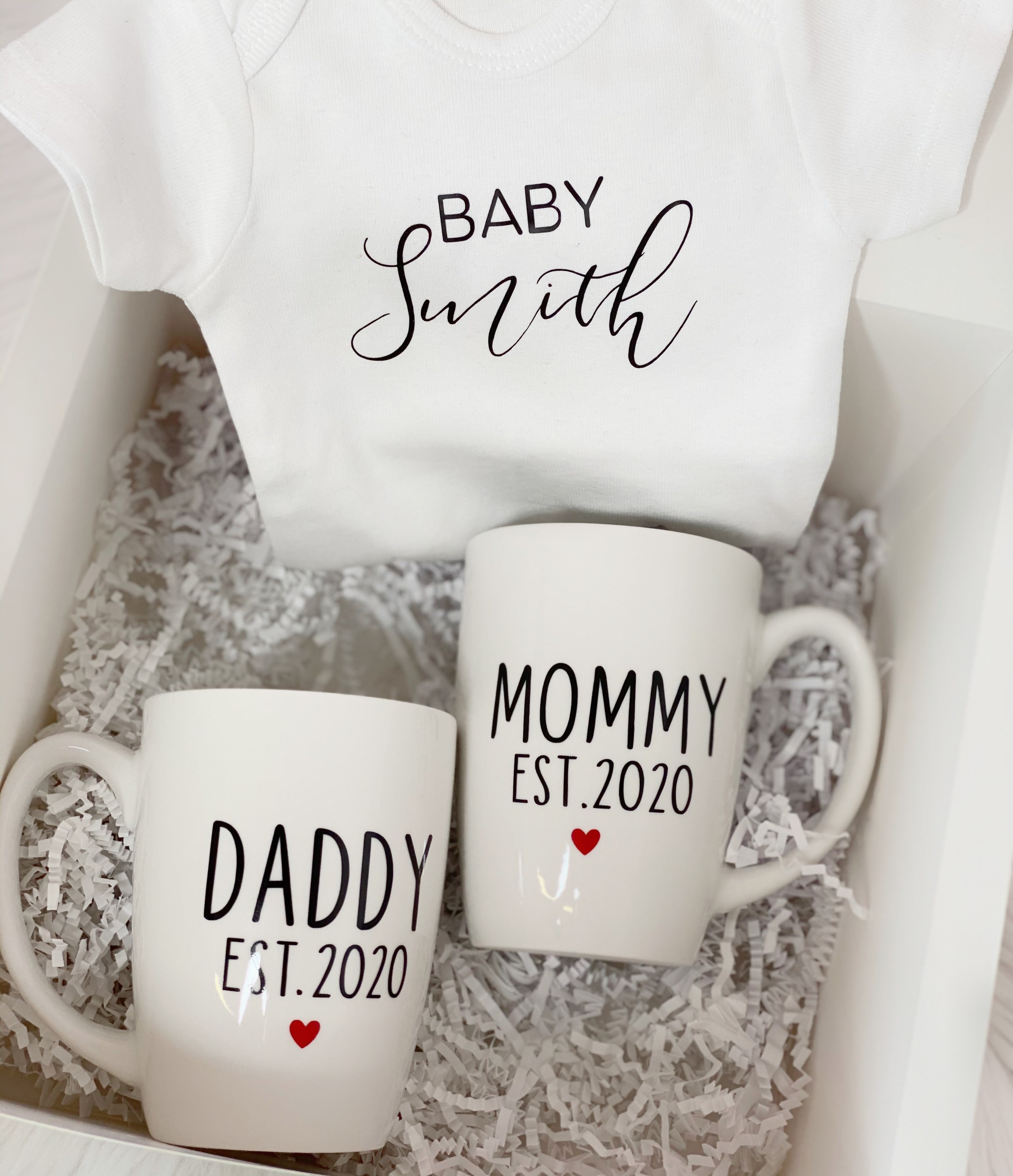 Pregnancy Gifts for New Parents Est 2024- New Mom Gifts Basket for  Pregnancy Announcement, Baby Shower - Mom & Dad Mugs, Decision Coin,  Ultrasound